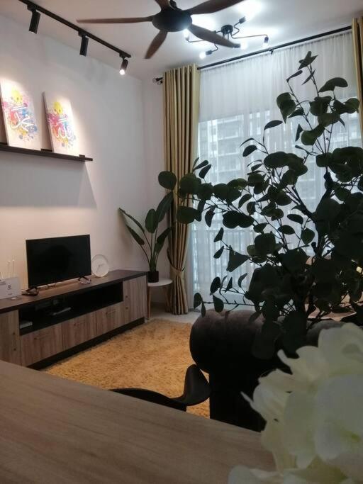 Homestay Casa Nur Iman @Adelia كاجانغ المظهر الخارجي الصورة
