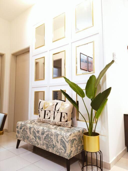 Homestay Casa Nur Iman @Adelia كاجانغ المظهر الخارجي الصورة