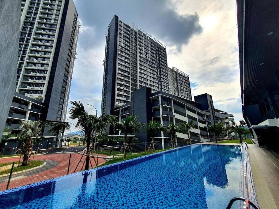 Homestay Casa Nur Iman @Adelia كاجانغ المظهر الخارجي الصورة